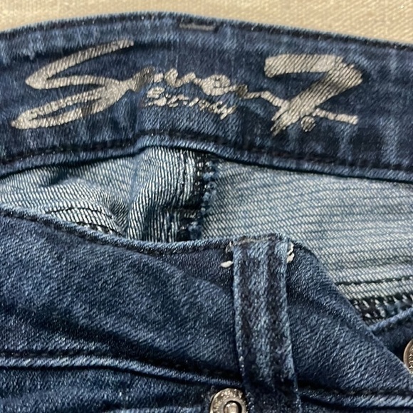 Seven7 jeans Flare Sz 6. Excellent Condition Like New - Picture 8 of 9